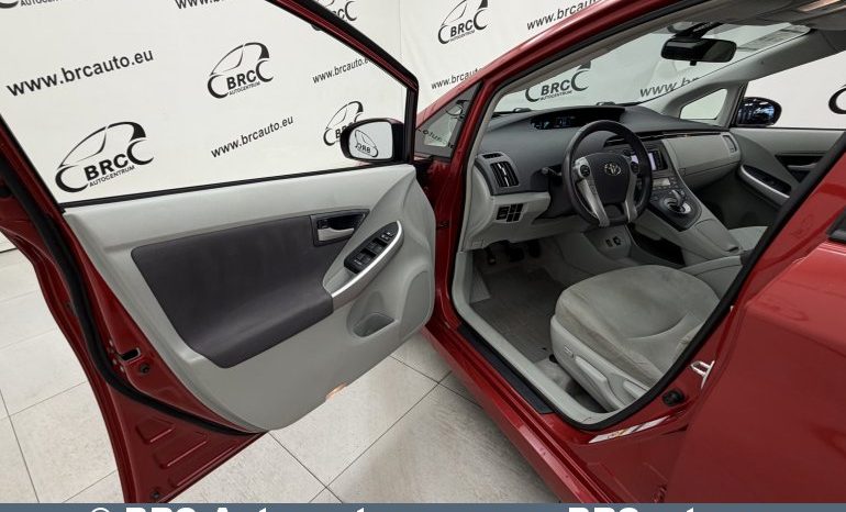 
								Toyota Prius 1.8 HSD FWD Automatas 2011 full									