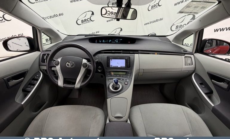 
								Toyota Prius 1.8 HSD FWD Automatas 2011 full									