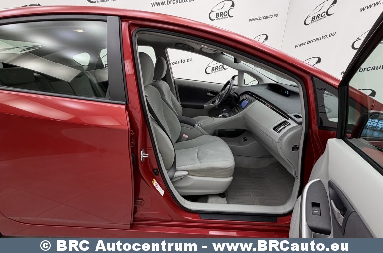 Toyota Prius 1.8 HSD FWD Automatas 2011
