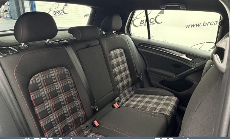 
								Volkswagen Golf GTI 2.0 TSI Automatas 2016 full									