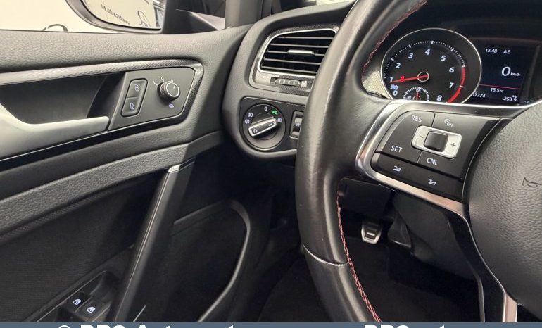 
								Volkswagen Golf GTI 2.0 TSI Automatas 2016 full									