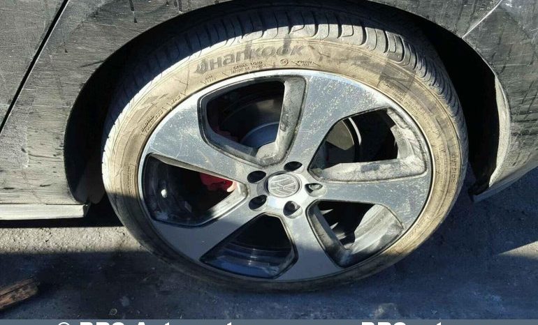 
								Volkswagen Golf GTI 2.0 TSI Automatas 2016 full									