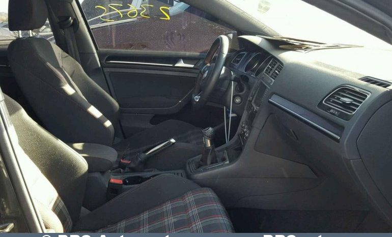 
								Volkswagen Golf GTI 2.0 TSI Automatas 2016 full									