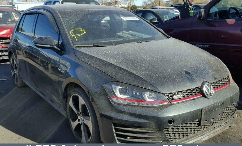
								Volkswagen Golf GTI 2.0 TSI Automatas 2016 full									