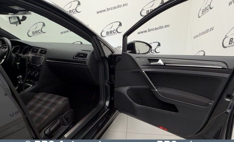 
								Volkswagen Golf GTI 2.0 TSI Automatas 2016 full									