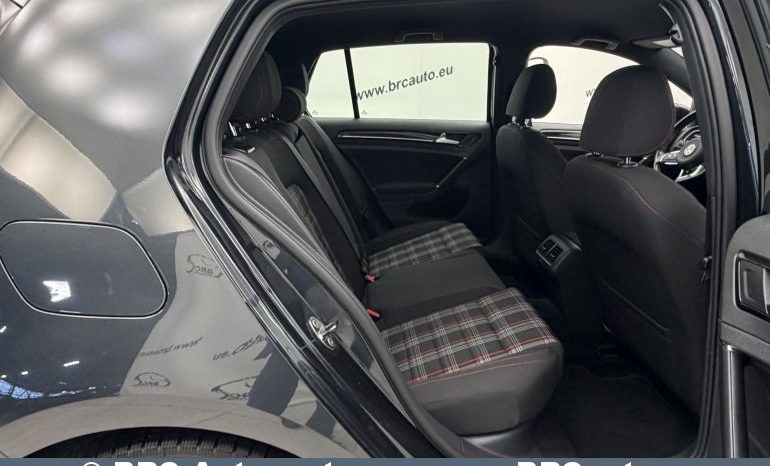 
								Volkswagen Golf GTI 2.0 TSI Automatas 2016 full									