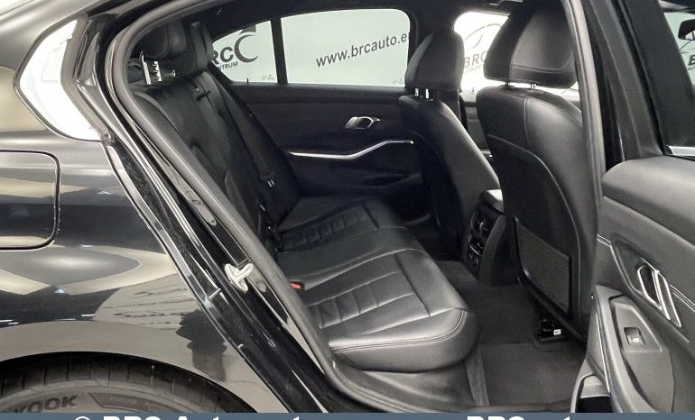 
								BMW 320 d xDrive Automatas 2020 full									
