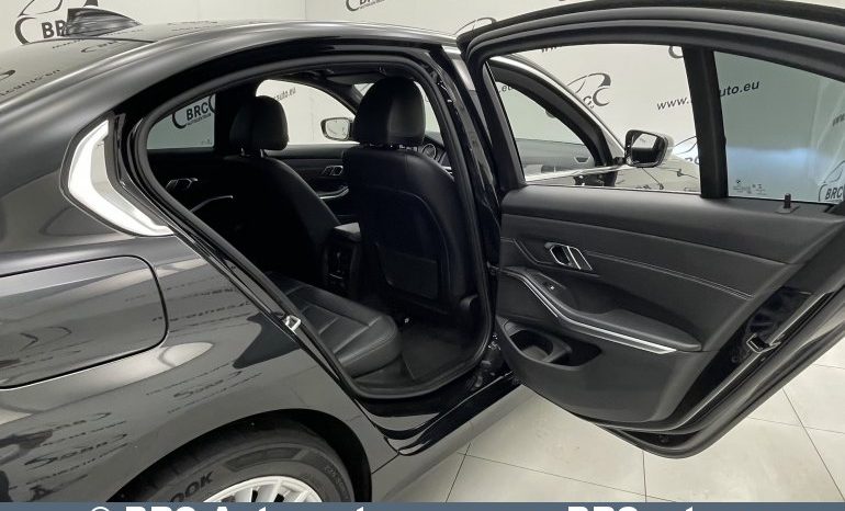 
								BMW 320 d xDrive Automatas 2020 full									