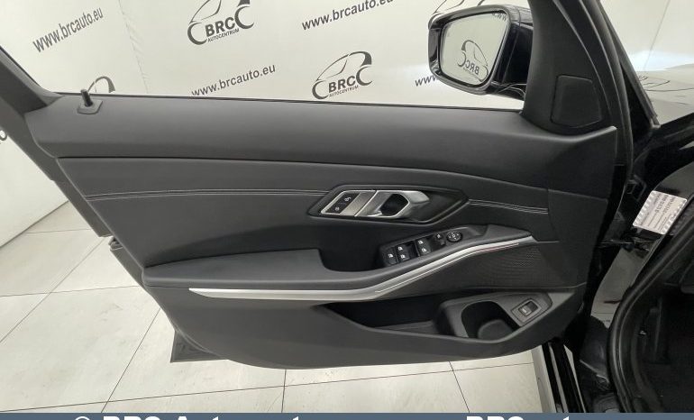 
								BMW 320 d xDrive Automatas 2020 full									
