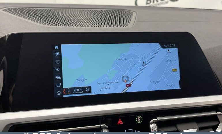 
								BMW 320 d xDrive Automatas 2020 full									
