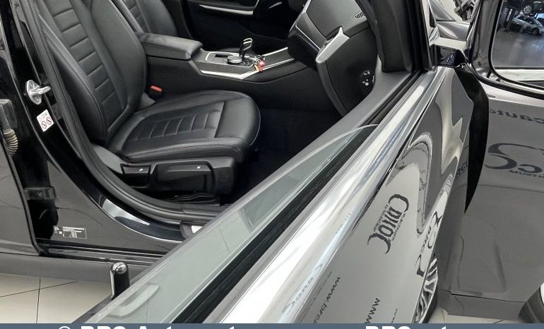 
								BMW 320 d xDrive Automatas 2020 full									