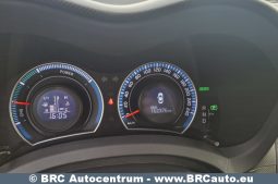 
										Toyota Auris 1.8 HSD  Hybrid Synergy Drive e-CVT 2010 full									