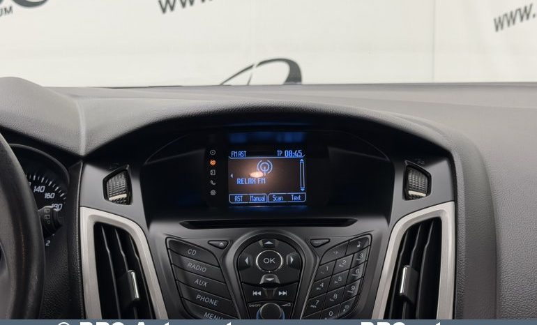 
								Ford Focus 1.0 Ecoboost 2012 full									