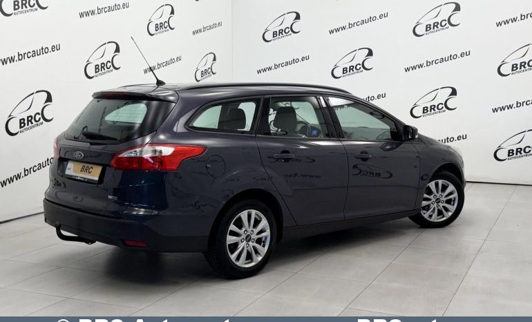 
								Ford Focus 1.0 Ecoboost 2012 full									