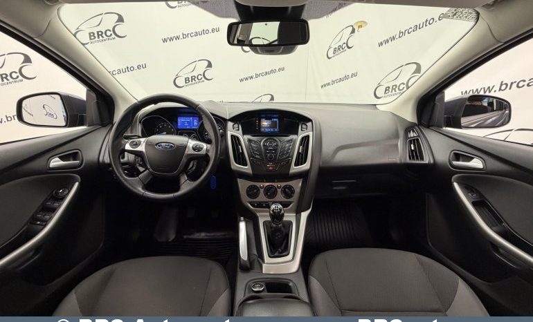 
								Ford Focus 1.0 Ecoboost 2012 full									