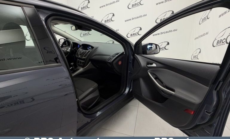 
								Ford Focus 1.0 Ecoboost 2012 full									
