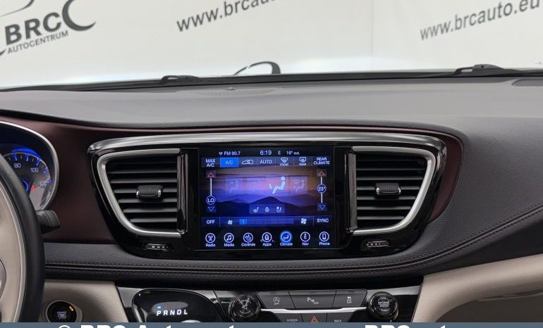 
								Chrysler Pacifica 3.6 V6 FWD Limited Automatas 2017 full									