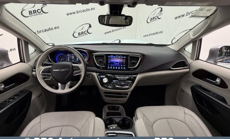 
								Chrysler Pacifica 3.6 V6 FWD Limited Automatas 2017 full									