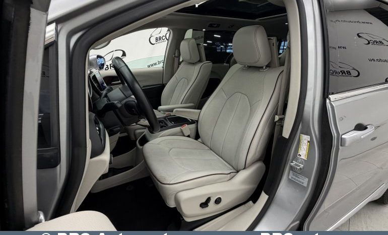 
								Chrysler Pacifica 3.6 V6 FWD Limited Automatas 2017 full									
