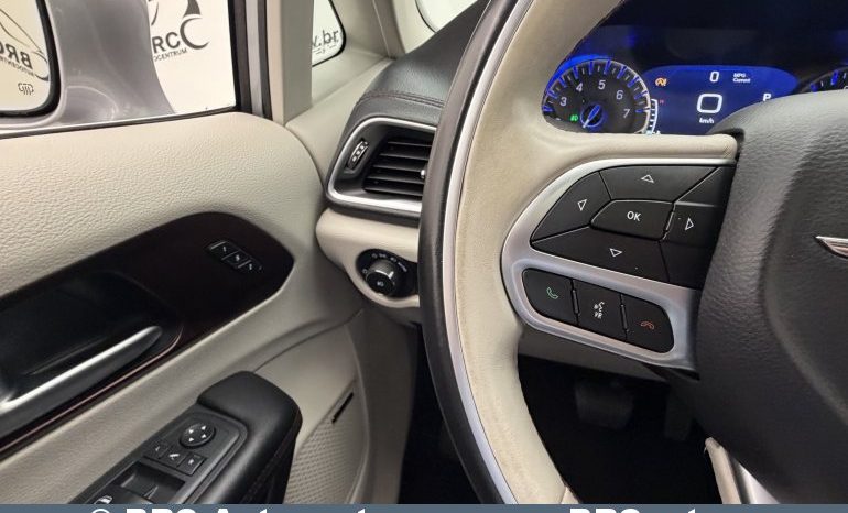 
								Chrysler Pacifica 3.6 V6 FWD Limited Automatas 2017 full									