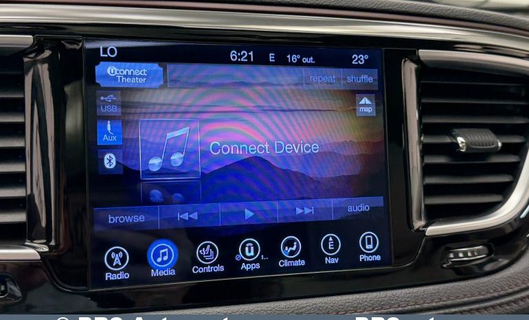 
								Chrysler Pacifica 3.6 V6 FWD Limited Automatas 2017 full									
