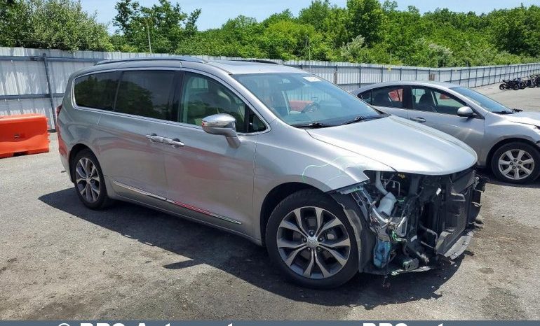 
								Chrysler Pacifica 3.6 V6 FWD Limited Automatas 2017 full									