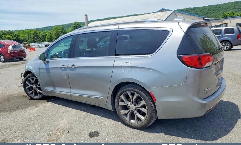 
								Chrysler Pacifica 3.6 V6 FWD Limited Automatas 2017 full									
