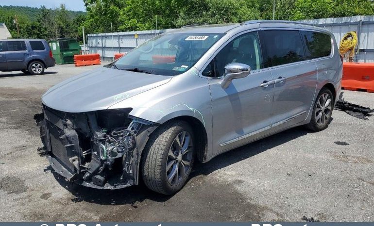 
								Chrysler Pacifica 3.6 V6 FWD Limited Automatas 2017 full									