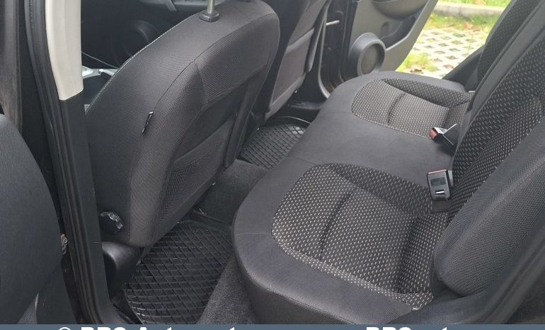 
								Nissan Qashqai 2.0i CVT FWD Automatas 2008 full									