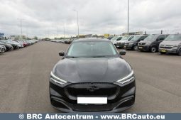 
										Ford Mustang Mach-E Standard Range RWD Automatas 2022 full									
