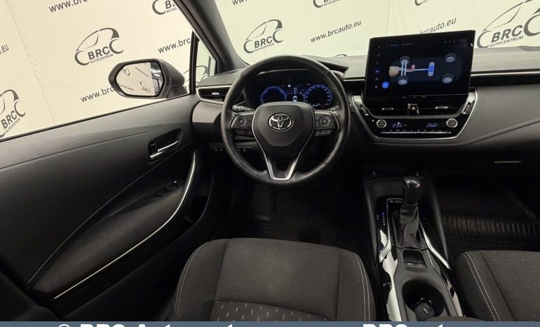 
								Toyota Corolla Touring Sports 1.8 Hybrid Automatas 2023 full									