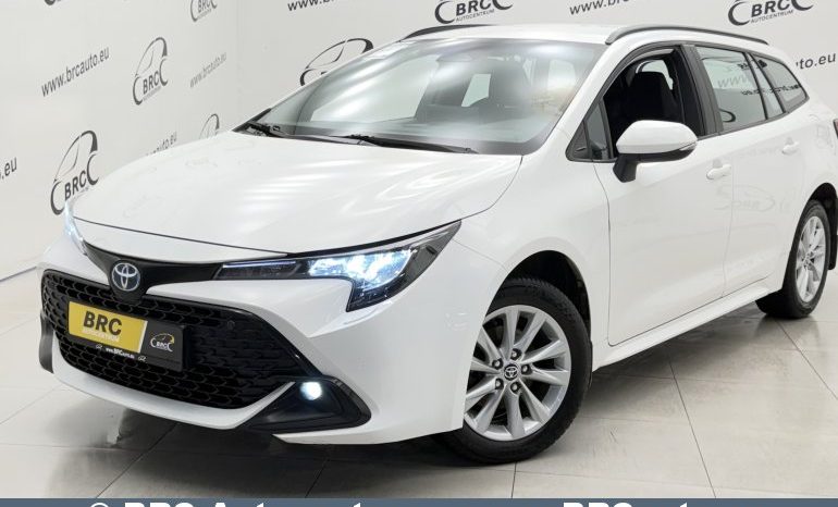 
								Toyota Corolla Touring Sports 1.8 Hybrid Automatas 2023 full									