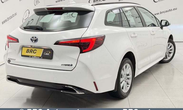 
								Toyota Corolla Touring Sports 1.8 Hybrid Automatas 2023 full									