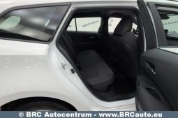 
										Toyota Corolla Touring Sports 1.8 Hybrid Automatas 2023 full									