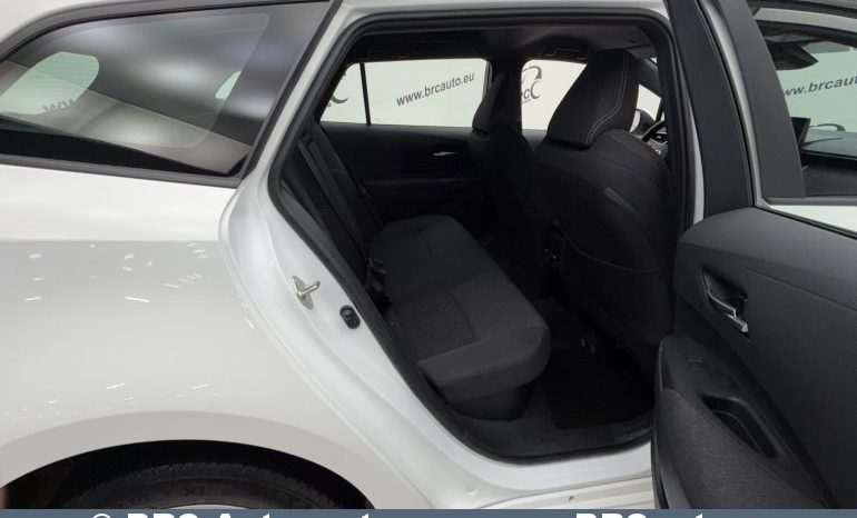 
								Toyota Corolla Touring Sports 1.8 Hybrid Automatas 2023 full									