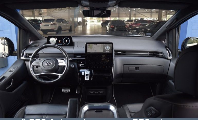 
								Hyundai Staria Premium 4wd 2021 full									