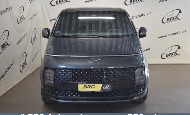 
								Hyundai Staria Premium 4wd 2021 full									
