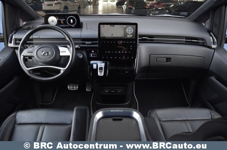 Hyundai Staria Premium 4wd 2021