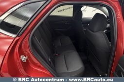 
										Mazda CX-30 2.0 e-SkyActiv-G FWD Automatas 2021 full									