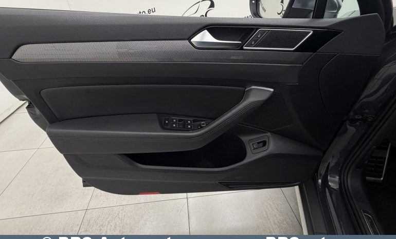 
								Volkswagen Passat Alltrack 2.0 TDI 4Motion Automatas 2016 full									