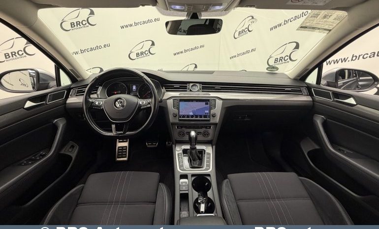 
								Volkswagen Passat Alltrack 2.0 TDI 4Motion Automatas 2016 full									