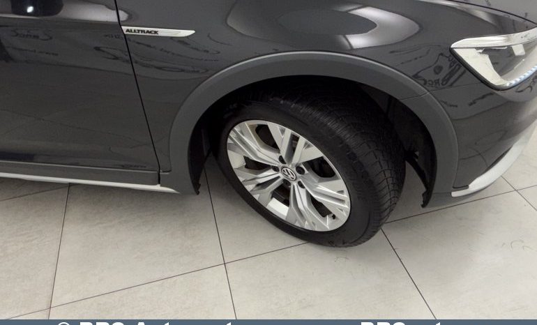 
								Volkswagen Passat Alltrack 2.0 TDI 4Motion Automatas 2016 full									
