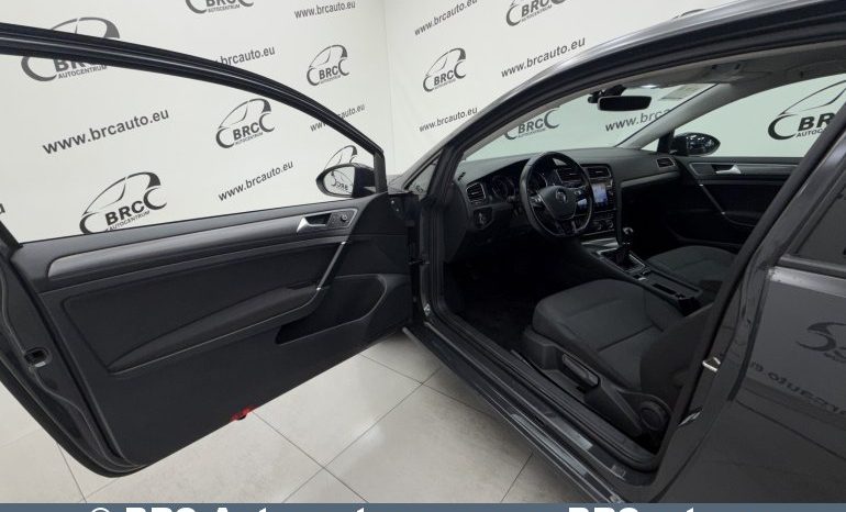 
								Volkswagen Golf 1.6 TDI 2018 full									