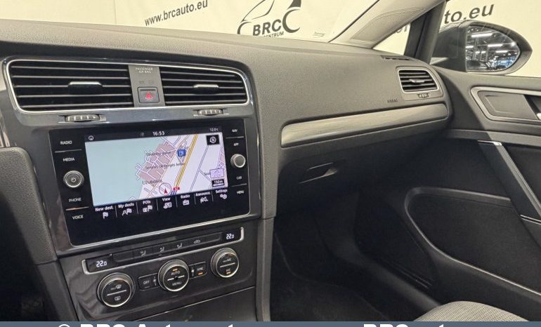 
								Volkswagen Golf 1.6 TDI 2018 full									