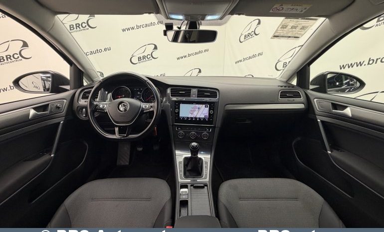 
								Volkswagen Golf 1.6 TDI 2018 full									