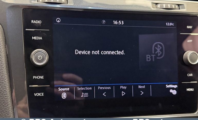 
								Volkswagen Golf 1.6 TDI 2018 full									