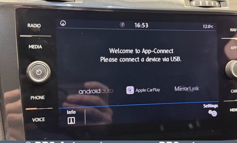
								Volkswagen Golf 1.6 TDI 2018 full									
