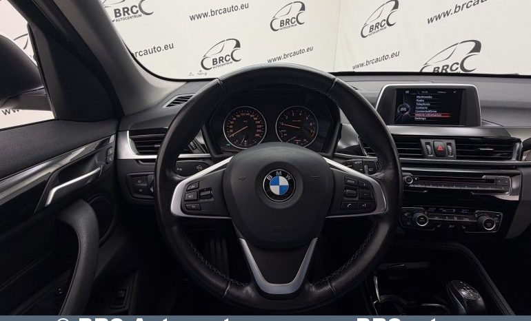 
								BMW X1 Sdrive 20i Automatas 2016 full									