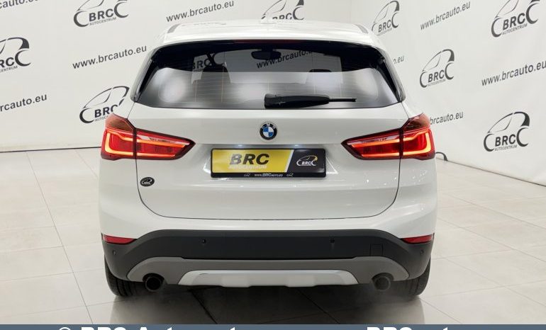 
								BMW X1 Sdrive 20i Automatas 2016 full									
